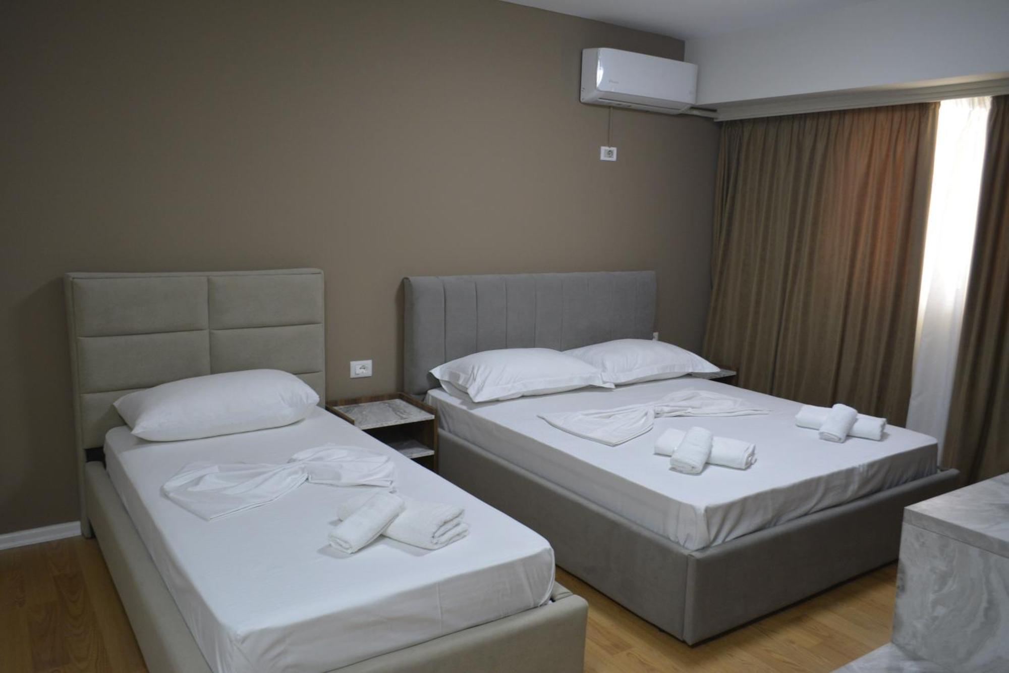 Hotel Her Vlorë 외부 사진