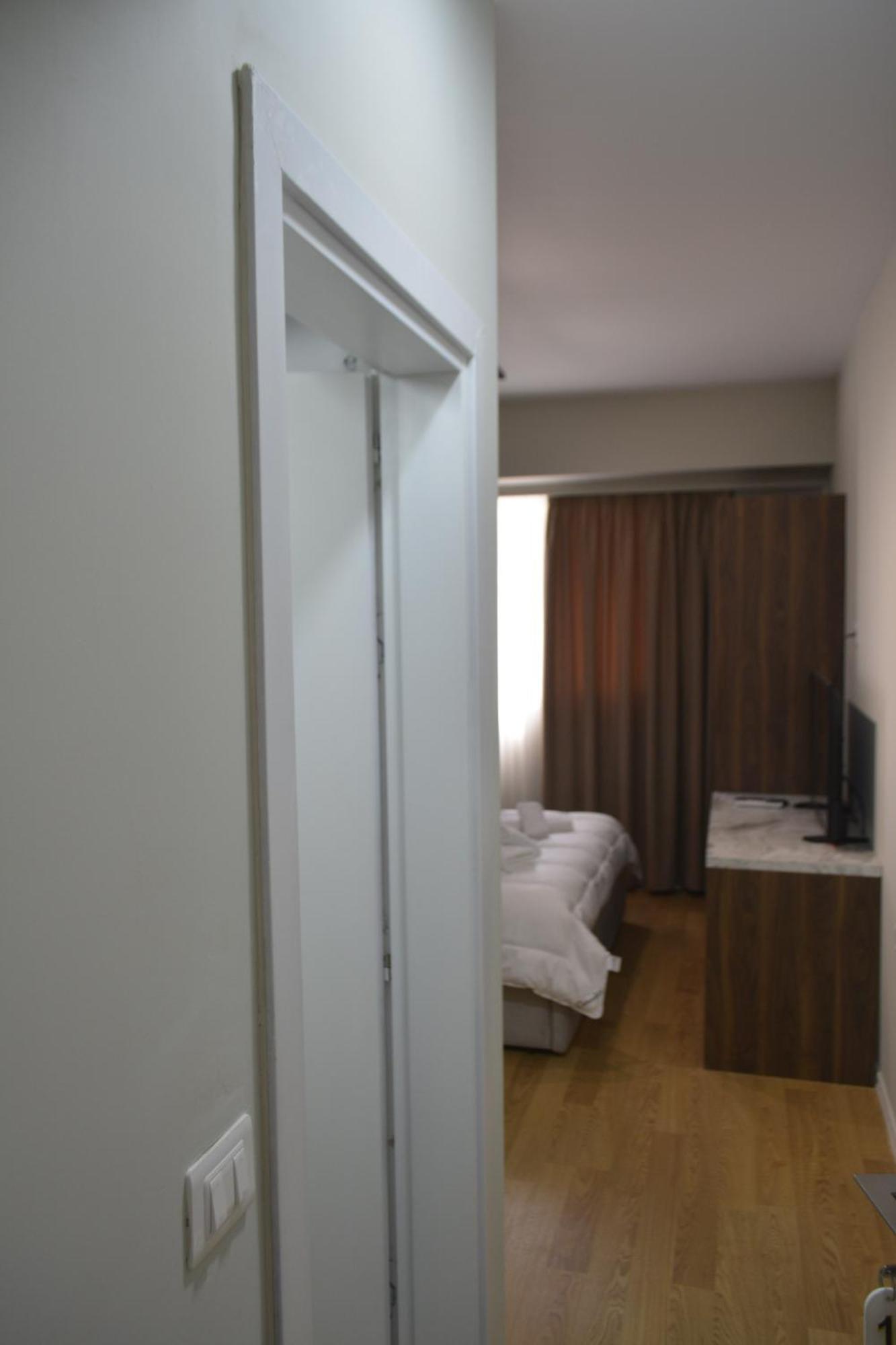 Hotel Her Vlorë 외부 사진