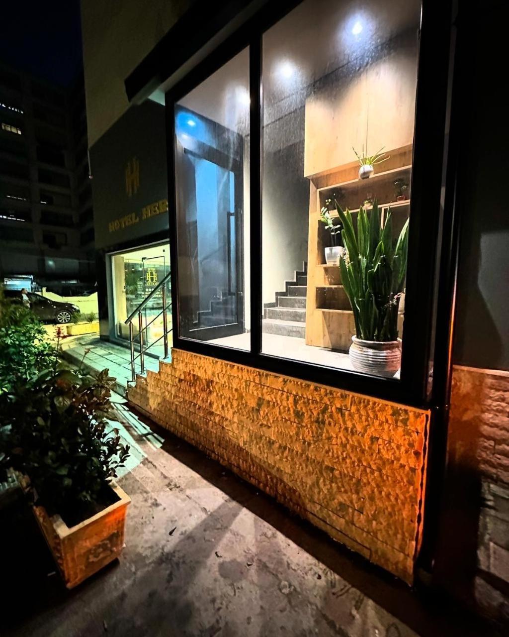 Hotel Her Vlorë 외부 사진