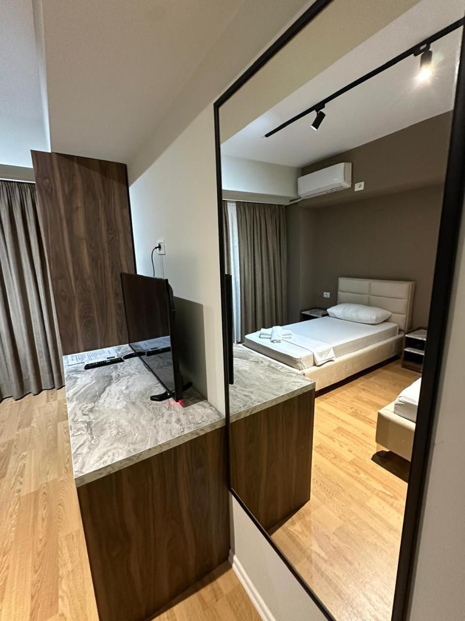Hotel Her Vlorë 외부 사진