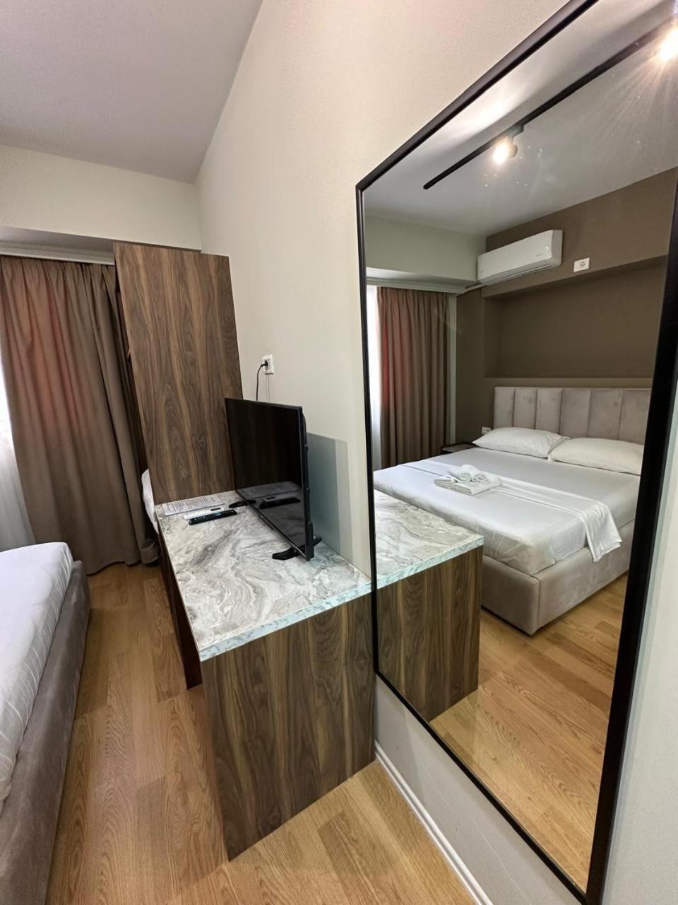 Hotel Her Vlorë 외부 사진
